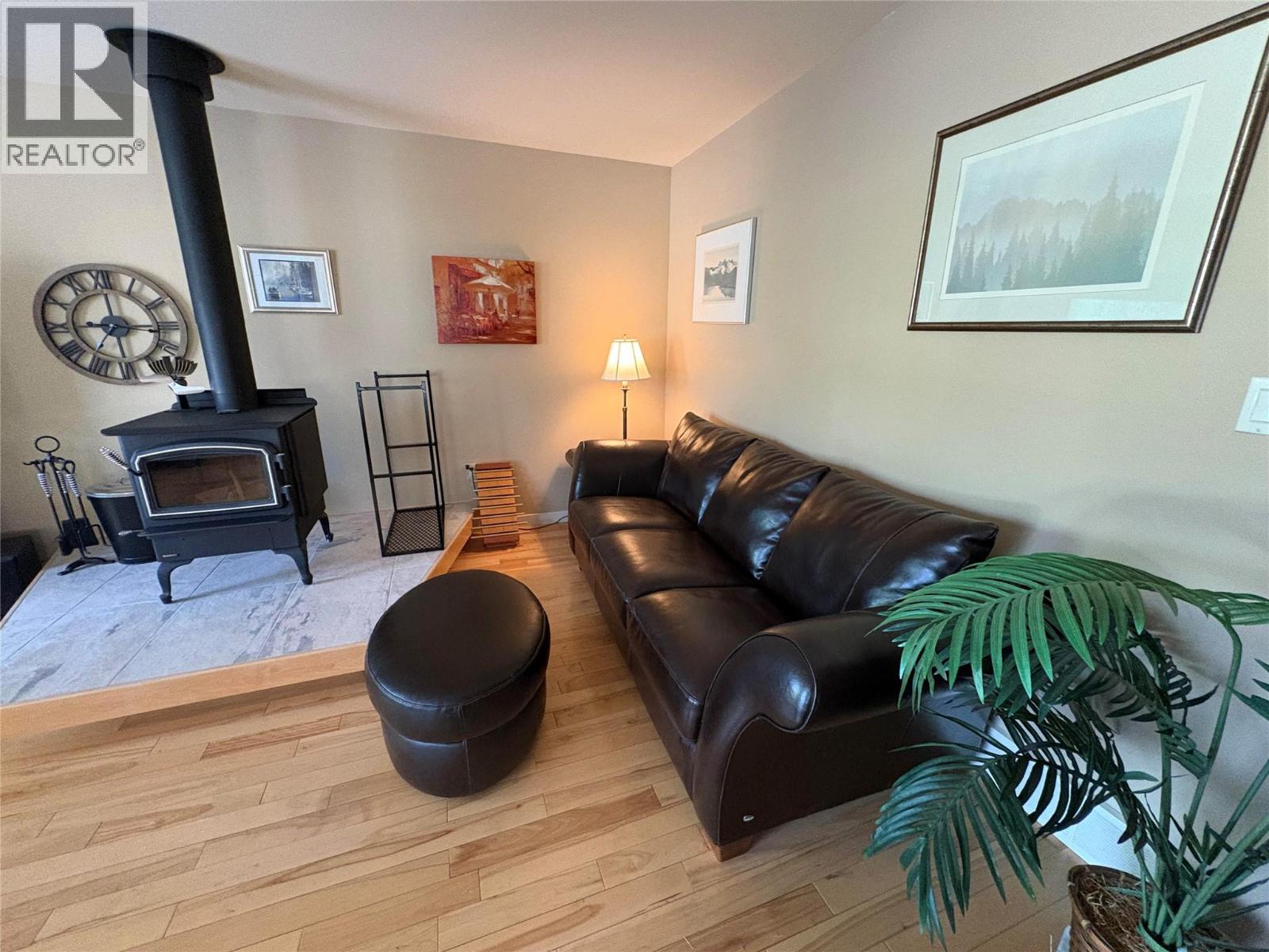 6940 Cabernet Place - 7