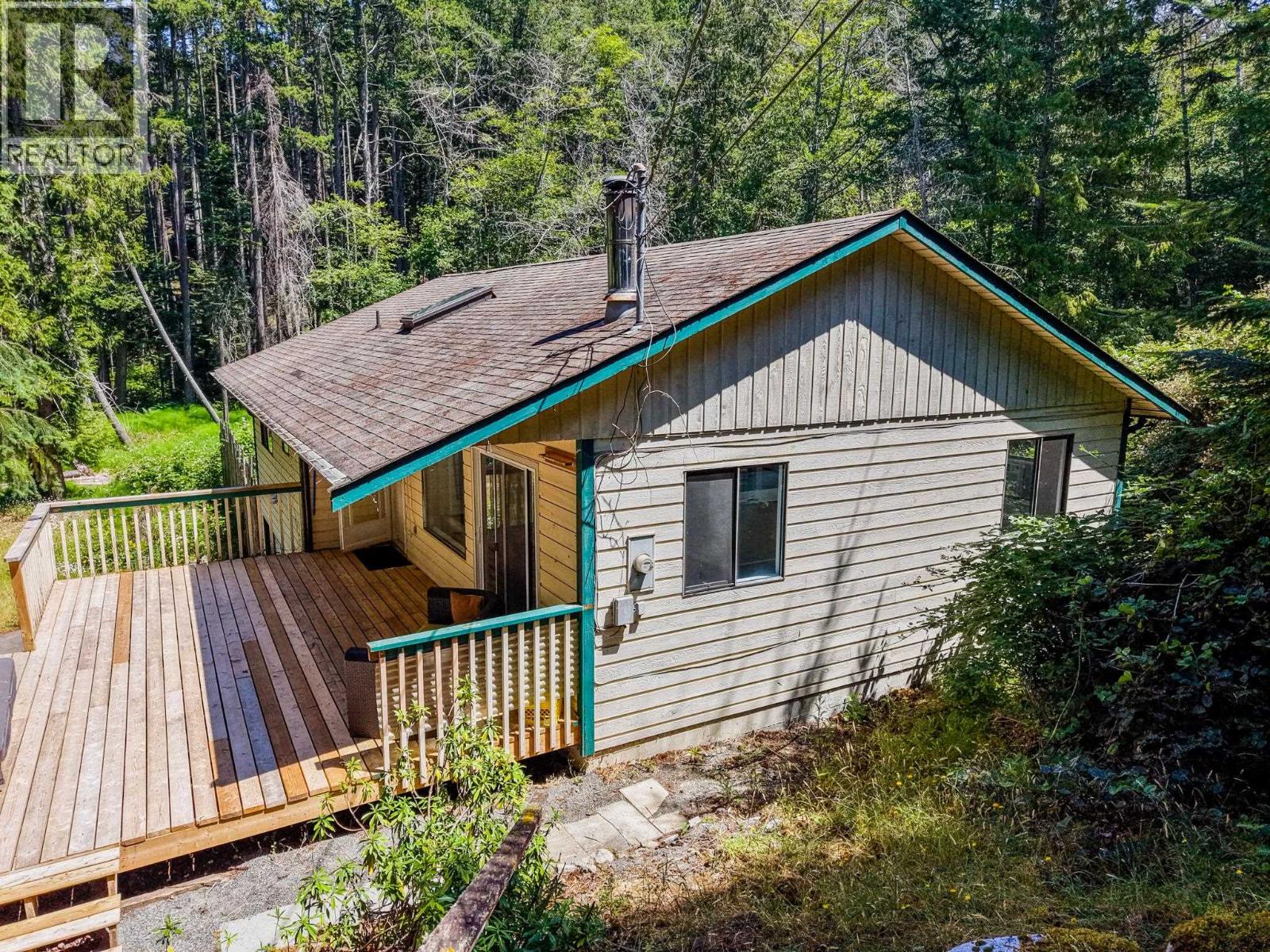37150 SCHOONER WAY, Pender Island — photo 2