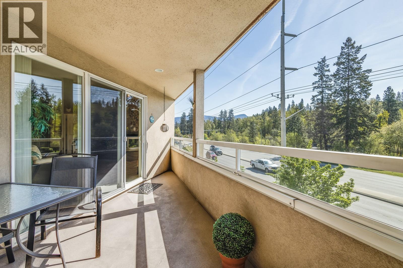 #306 1961 Durnin Road - 22