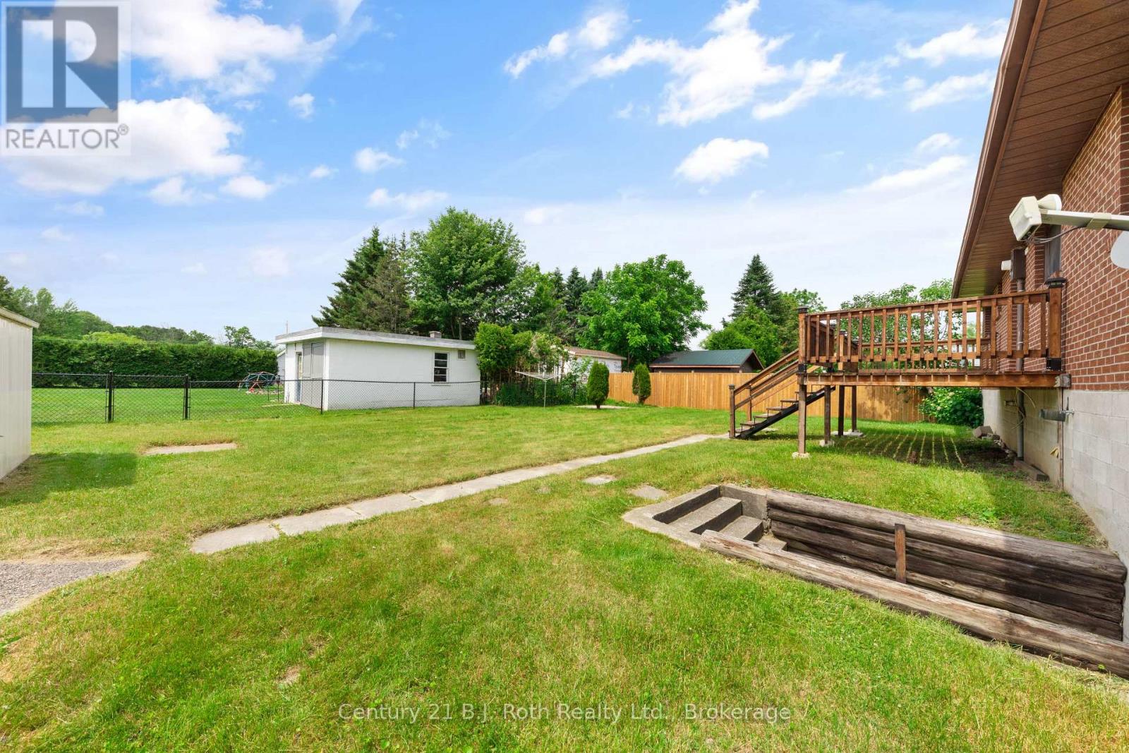 8240 93 HIGHWAY - 25