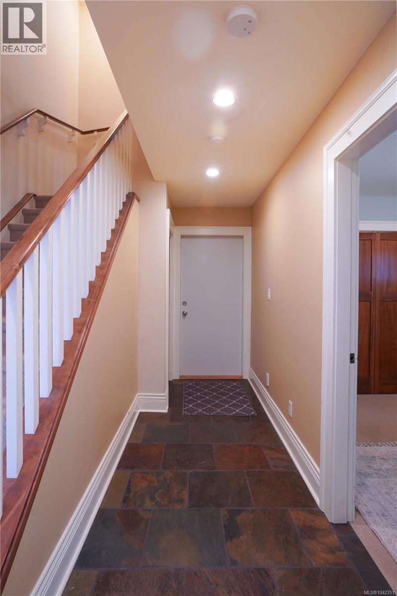#29 107 Atkins Rd - 21