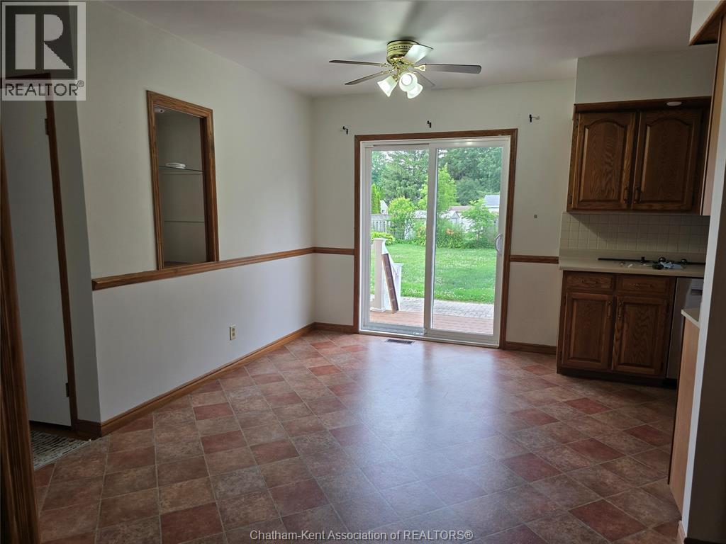 83 HOLLAND AVENUE - 11