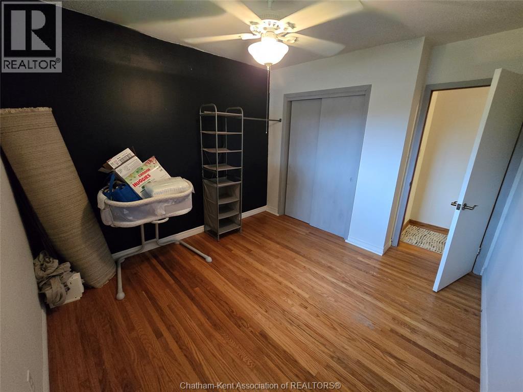 83 HOLLAND AVENUE - 22