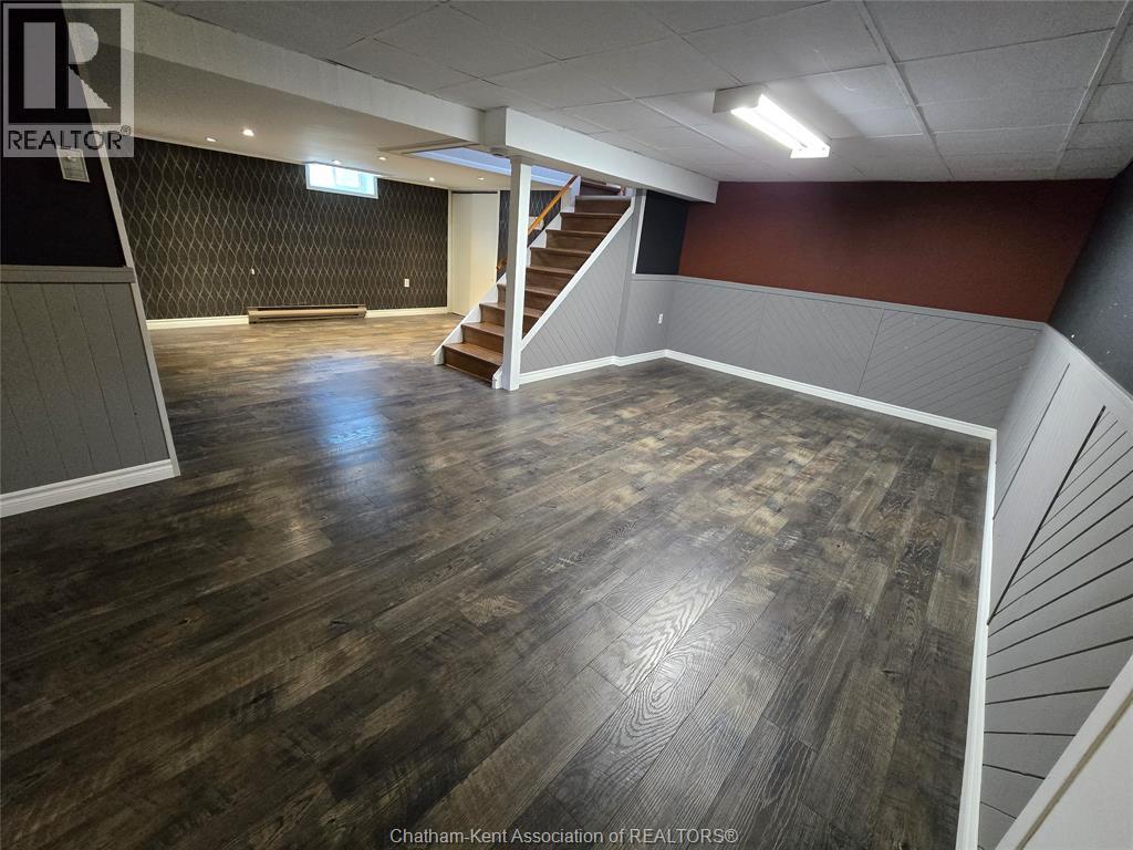 83 HOLLAND AVENUE - 28
