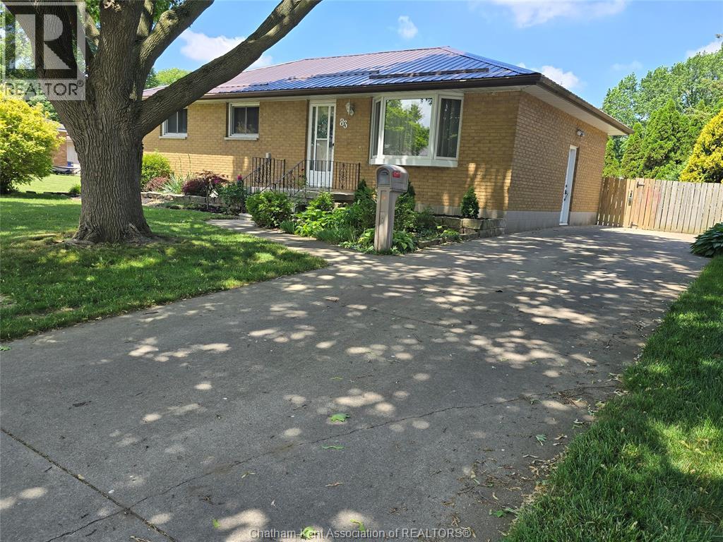 83 HOLLAND AVENUE - Image 5