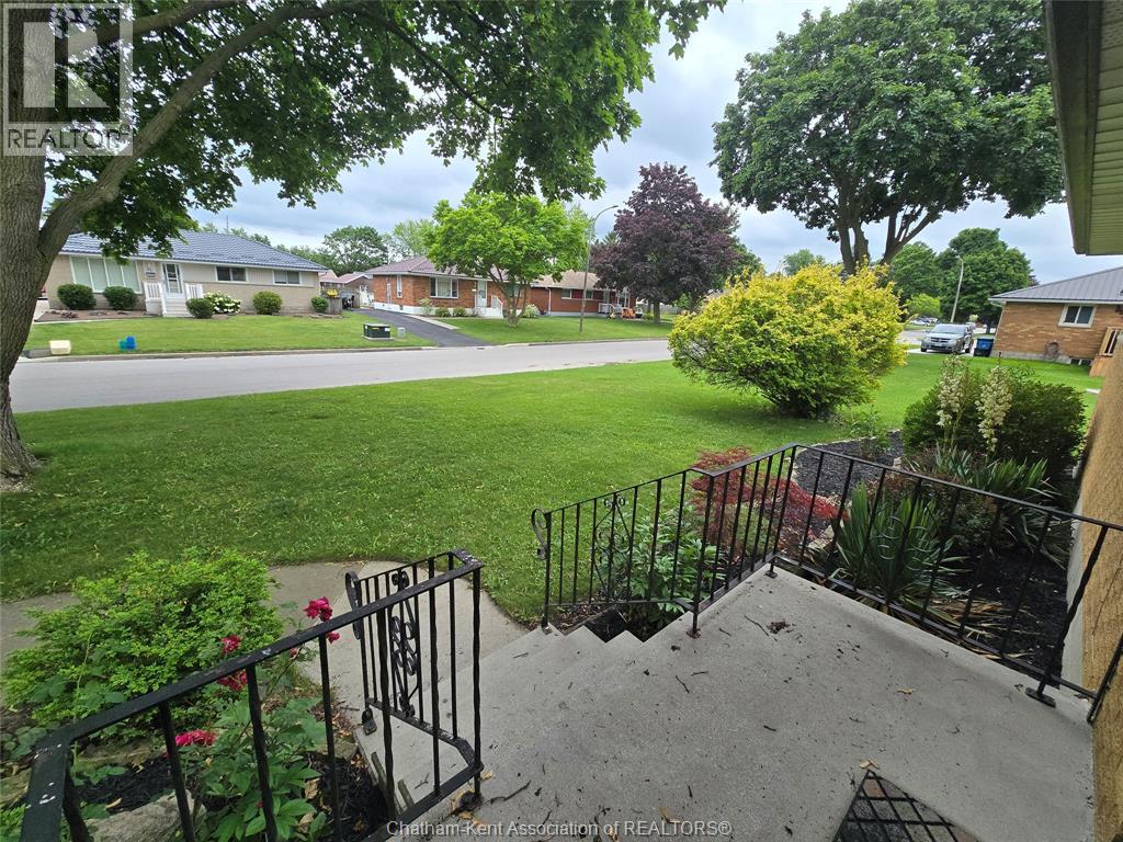 83 HOLLAND AVENUE - Image 7