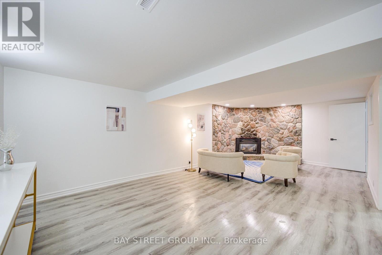 4 SIR BRANDILES PLACE - 29