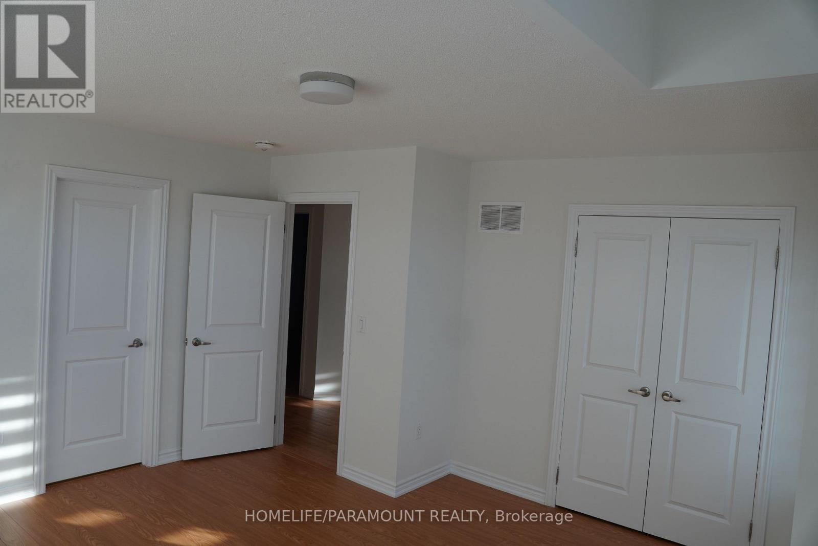 5 DOLOMITE DRIVE - 24