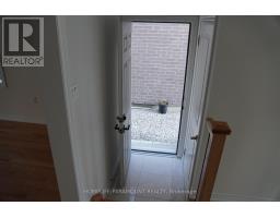 Primary Bedroom - 5 Dolomite Drive, Brampton, ON L6P4R8 Photo 6