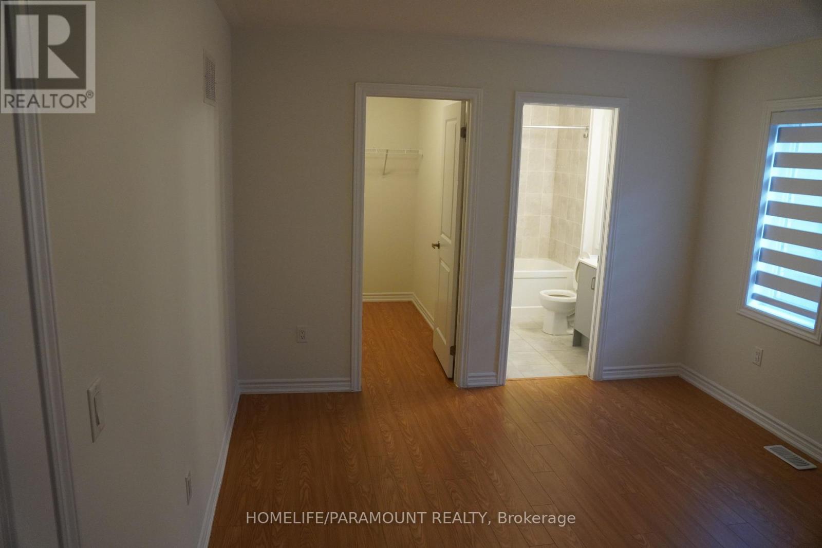 5 DOLOMITE DRIVE - 22