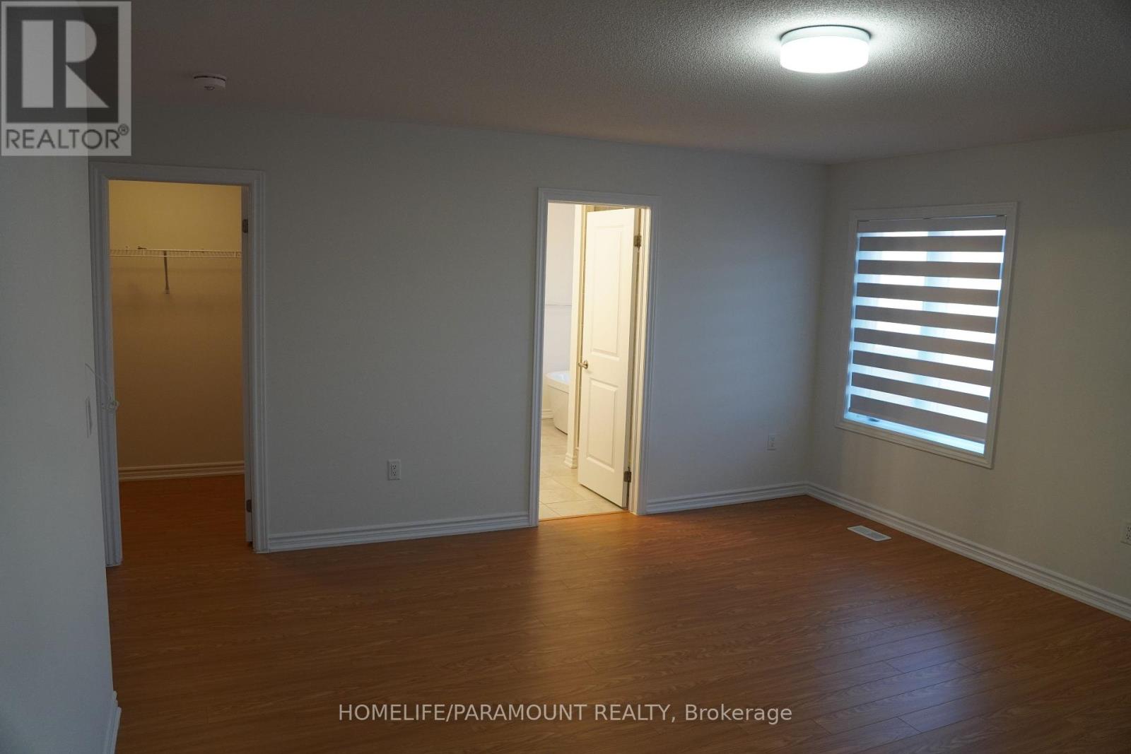 5 DOLOMITE DRIVE - 19