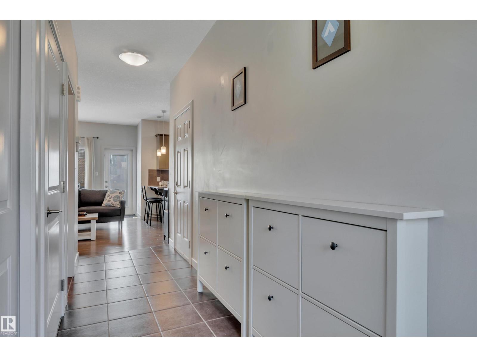 #36 450 MCCONACHIE WY NW — photo 8