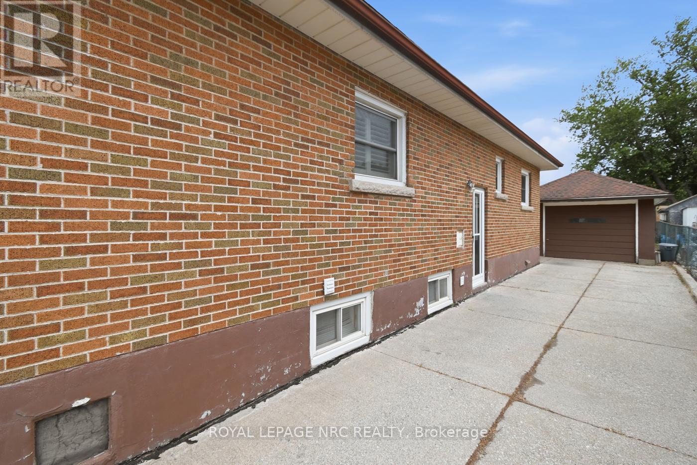 62 LINCOLN STREET - 3