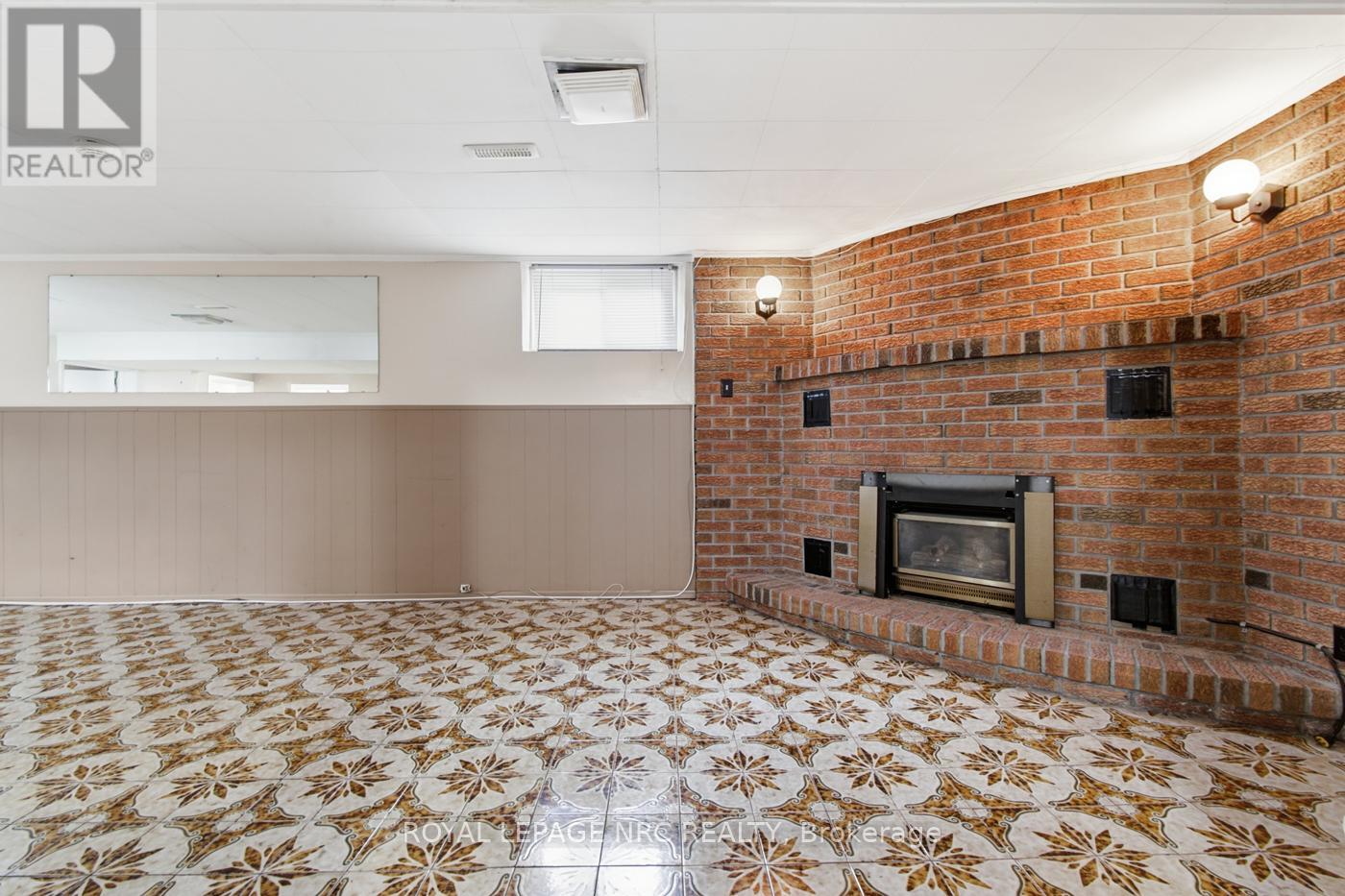 62 LINCOLN STREET - 32