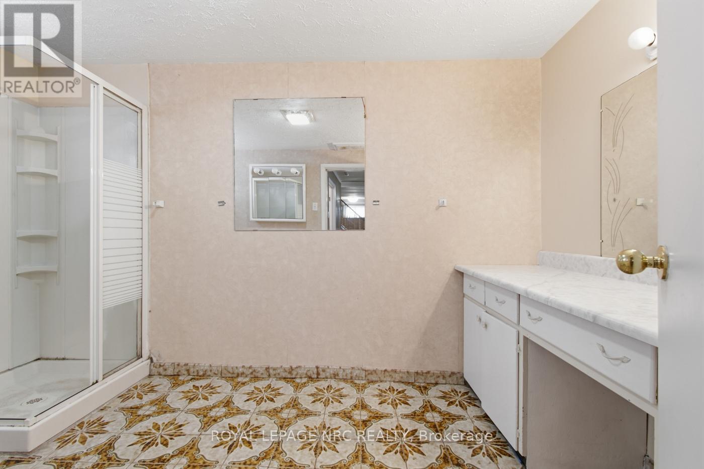 62 LINCOLN STREET - 39