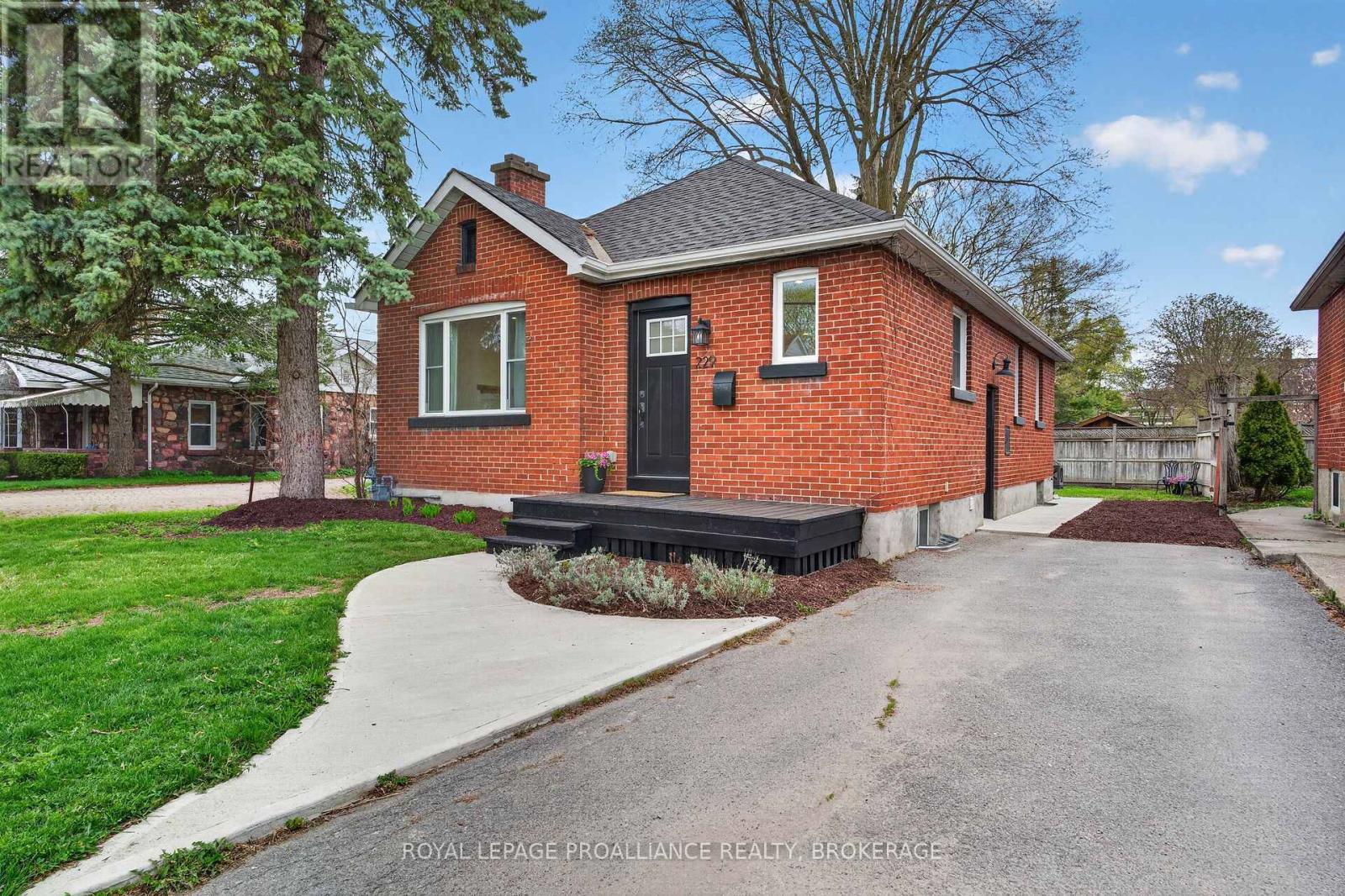 229 PARK STREET - 1