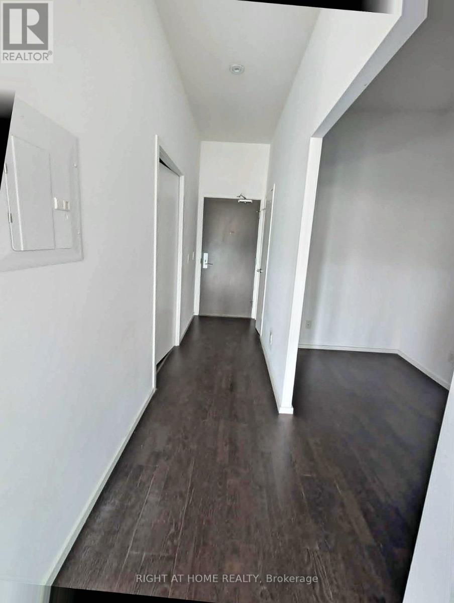 #4908 101 CHARLES STREET E - 11