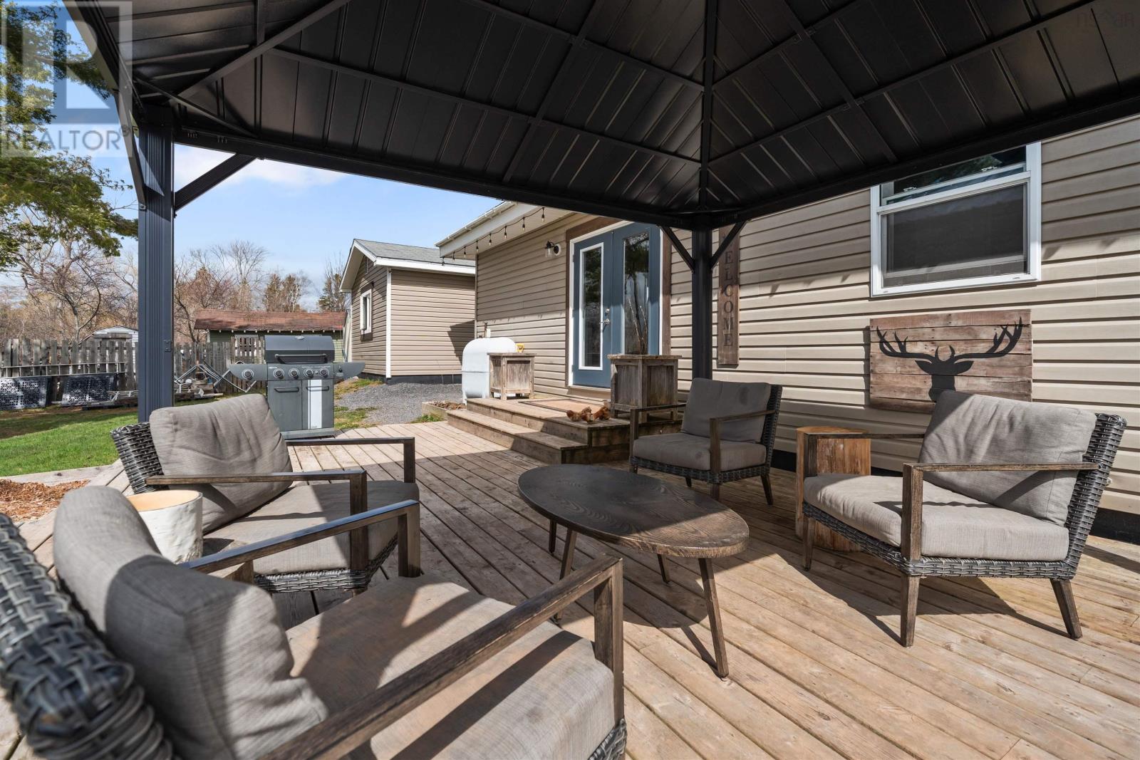 5777 Pictou Landing Road - 38