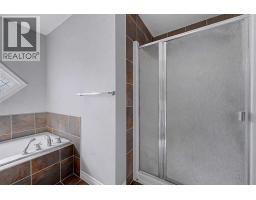 644 Luxstone Landing Sw, Airdrie, AB T4B3L2 Photo 24