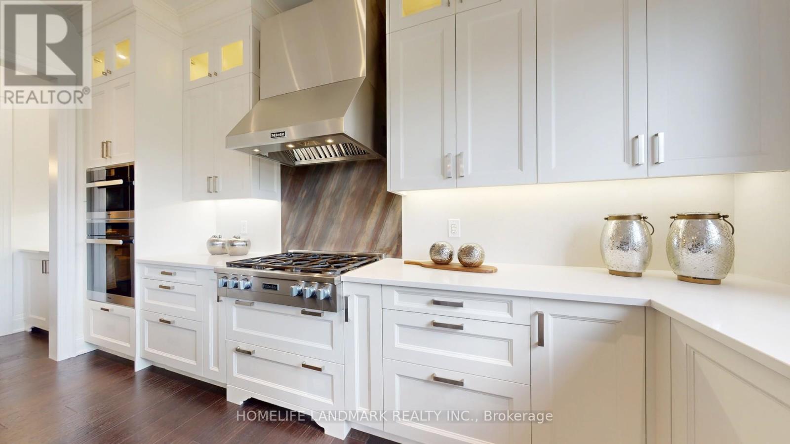 402 FARRELL ROAD - 18