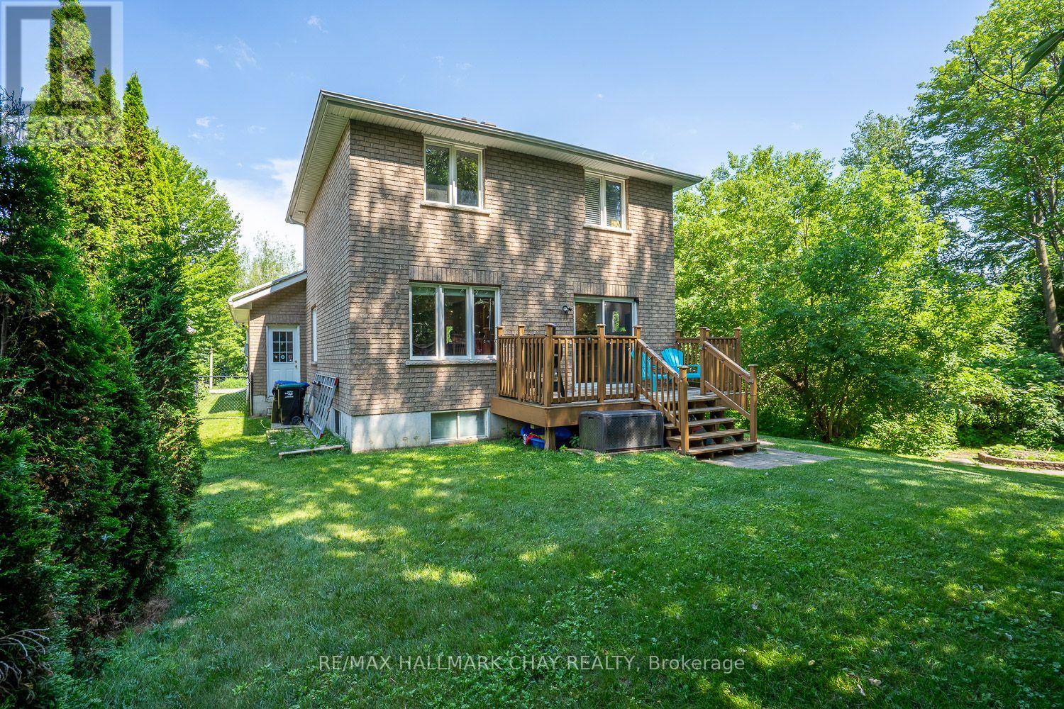 23 BURBANK CIRCLE - 9