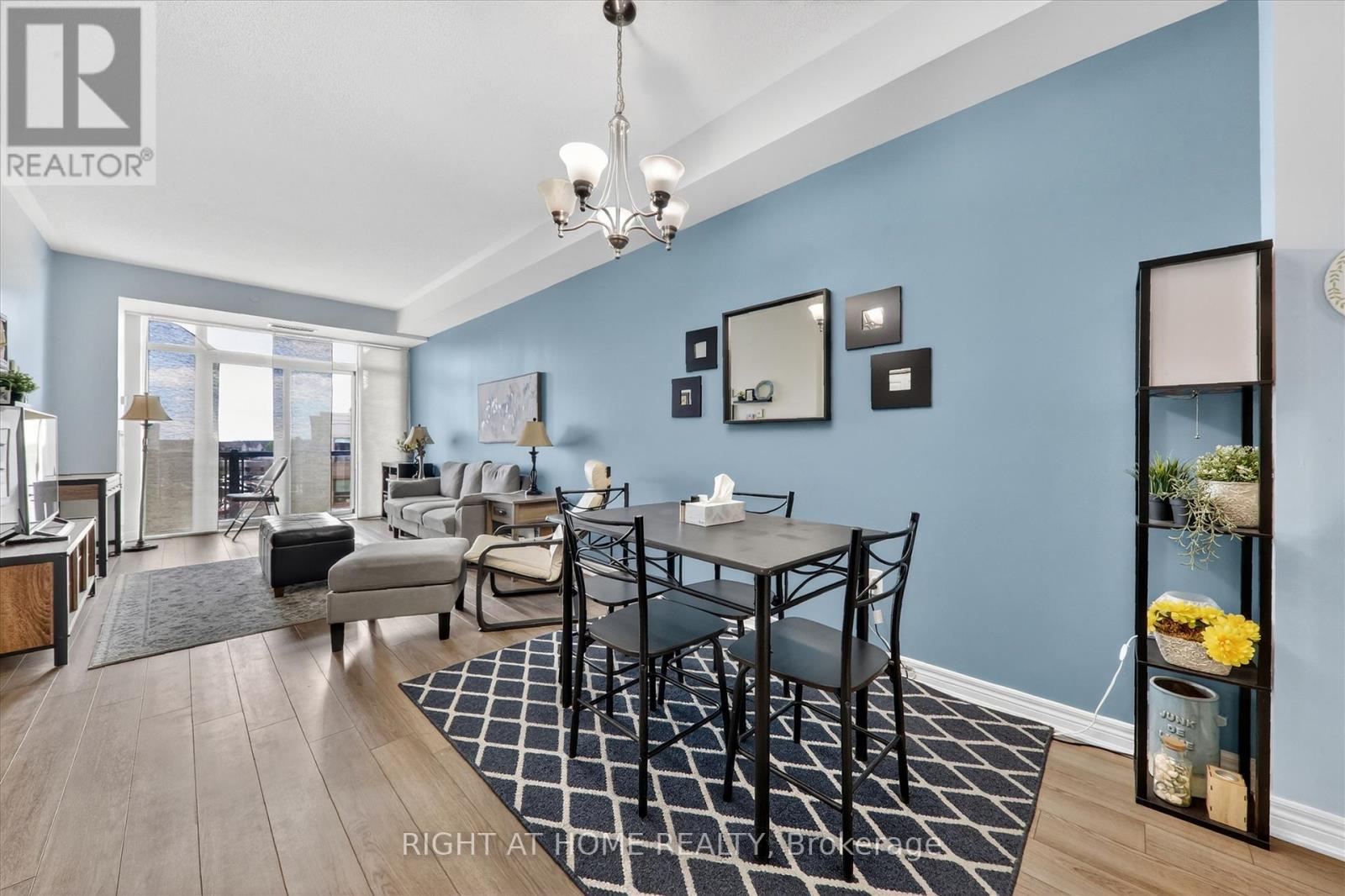 #409 216 OAK PARK BOULEVARD - 13