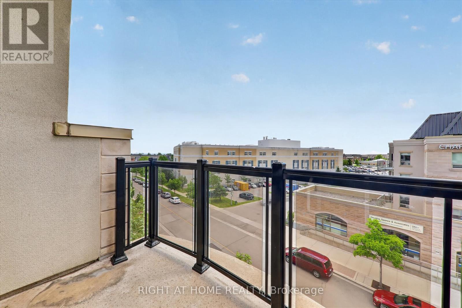 #409 216 OAK PARK BOULEVARD - 20
