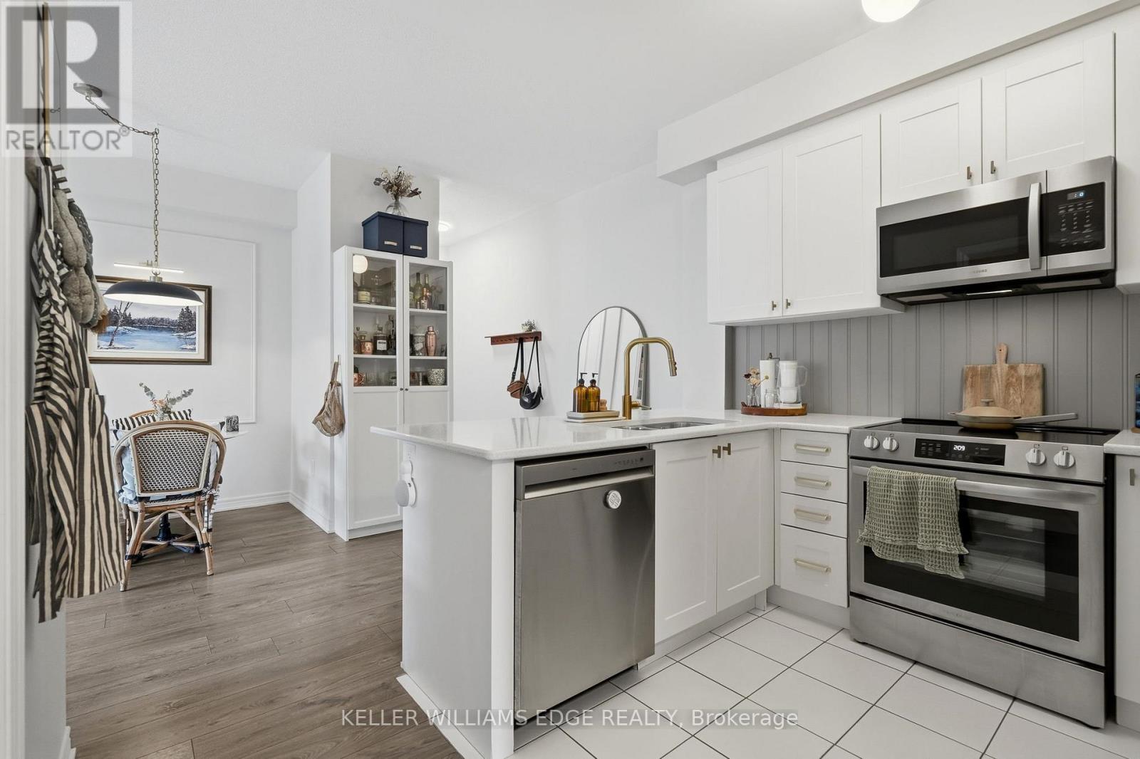 #306 263 GEORGIAN DRIVE - 11