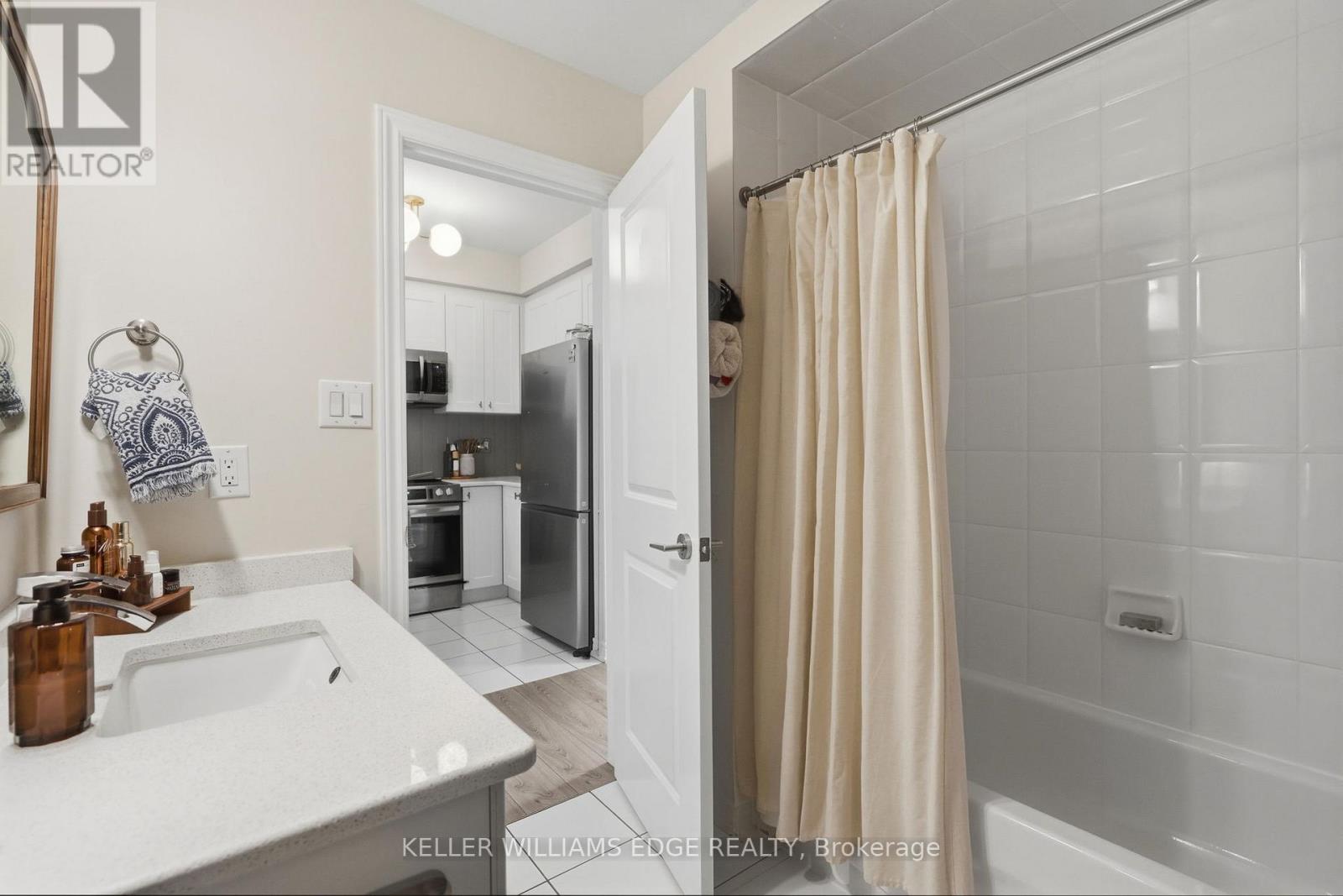 #306 263 GEORGIAN DRIVE - 19