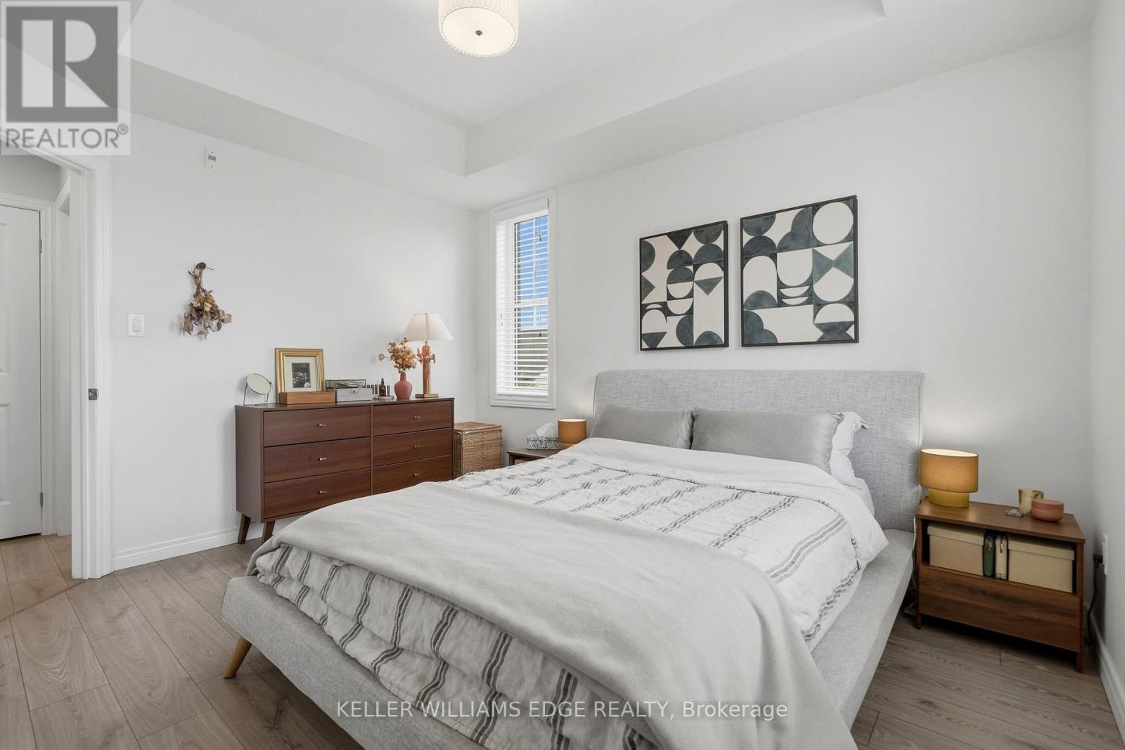 #306 263 GEORGIAN DRIVE - 23