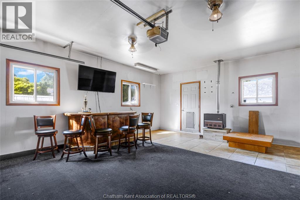 3 THIBODEAU STREET - 32