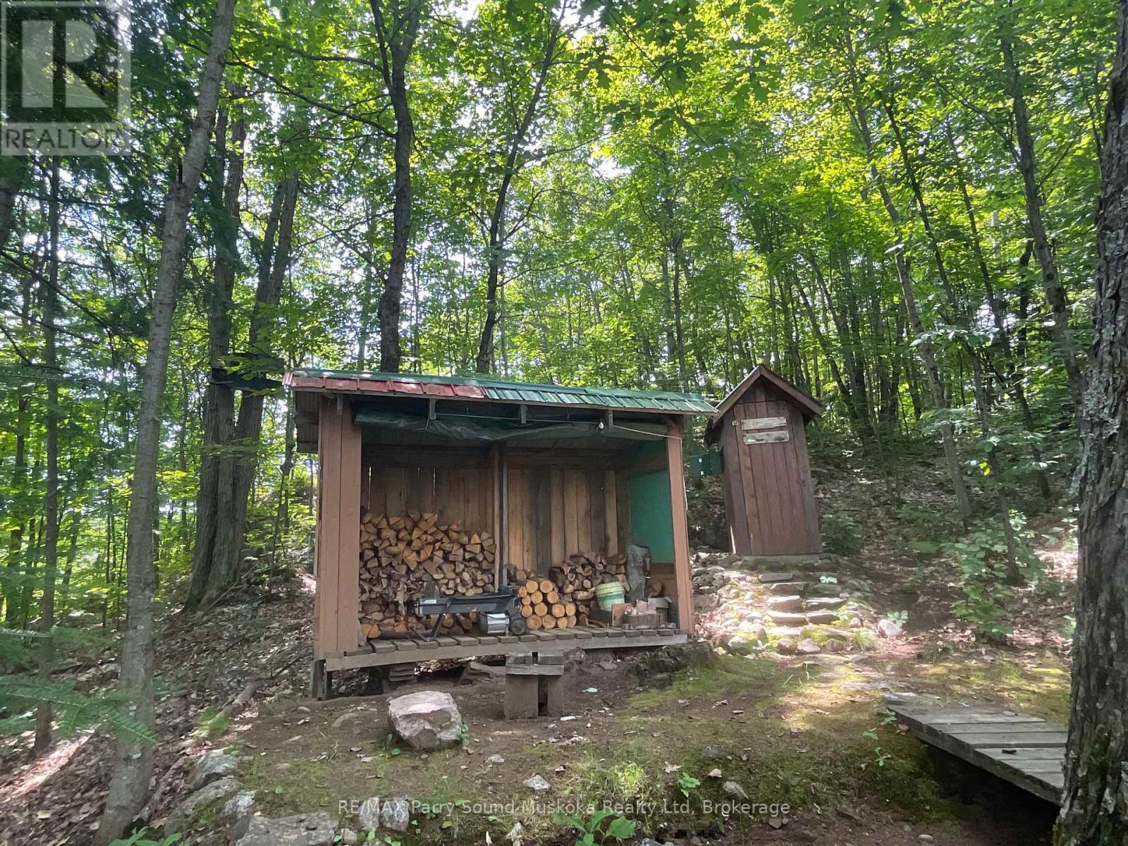 422 DUCK LAKE - 32