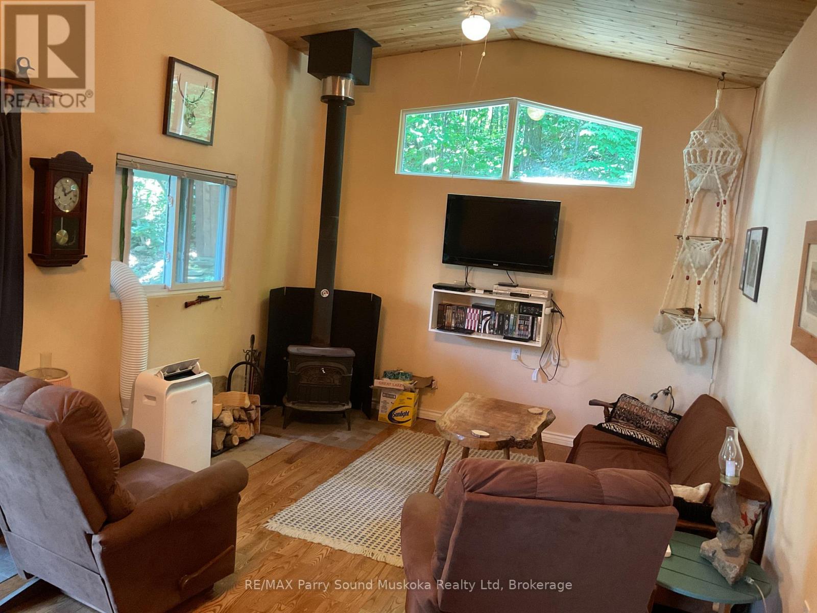 422 DUCK LAKE - 8
