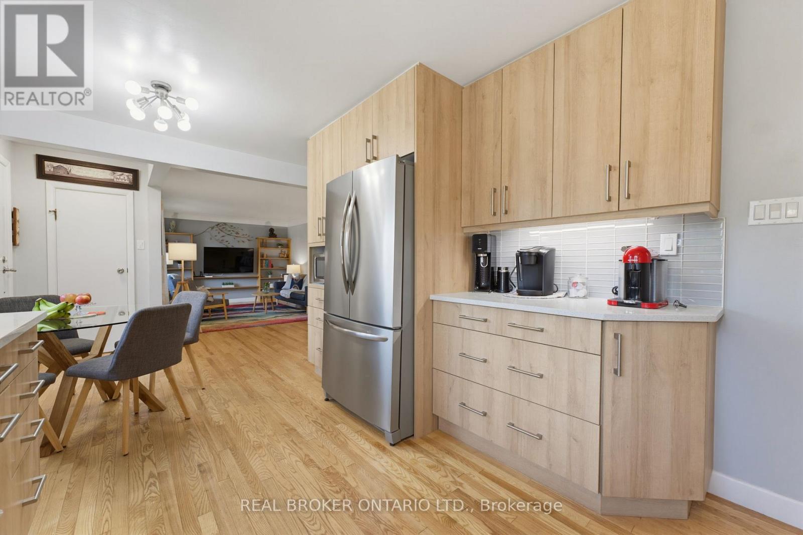 181 RODNEY STREET - 12