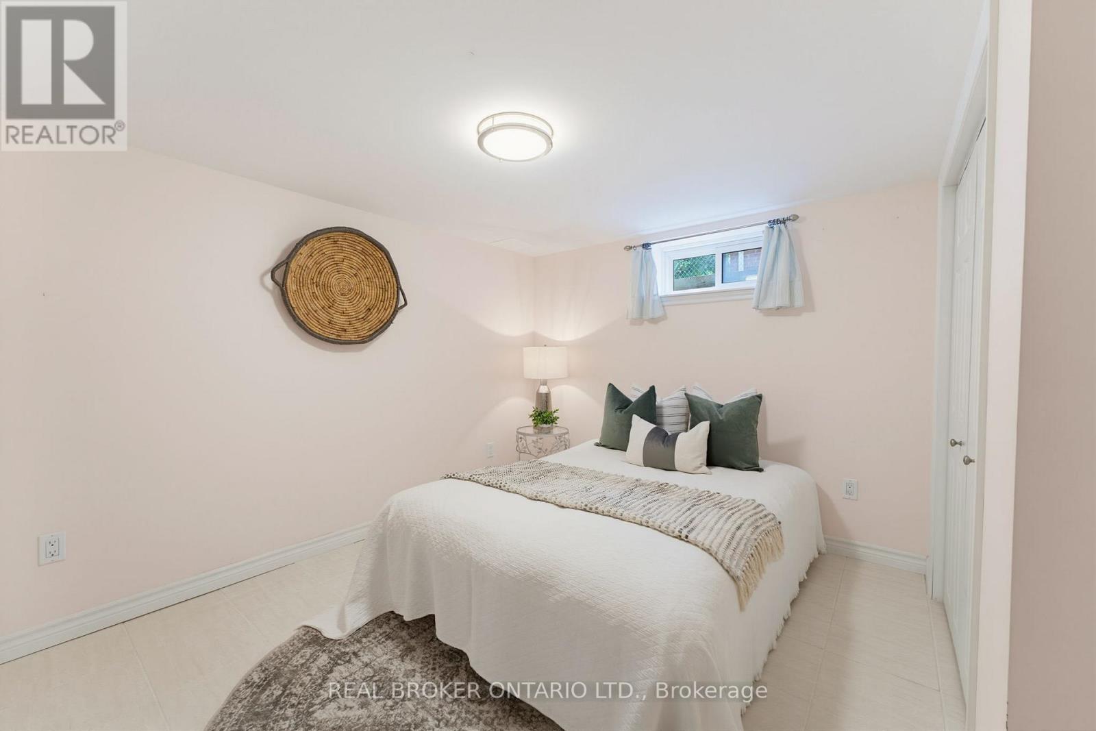 181 RODNEY STREET - 31