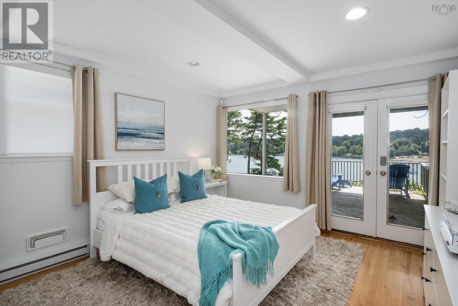 1084 Ridgewood Drive - 32