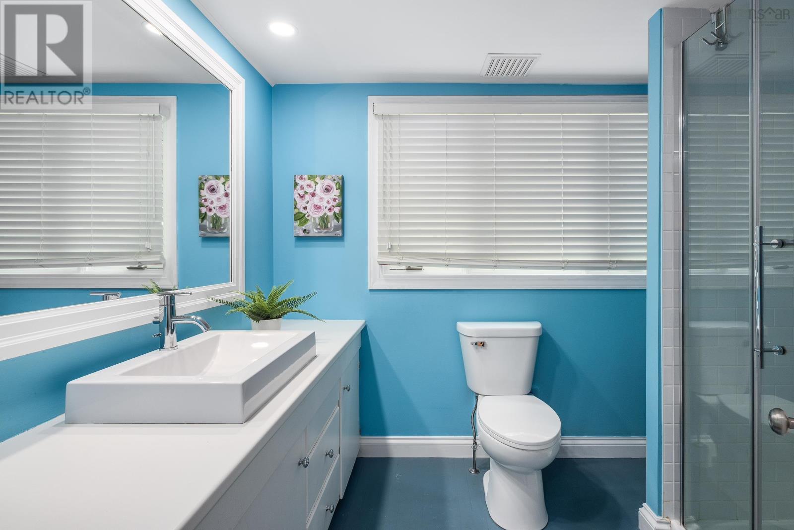 1084 Ridgewood Drive - 35