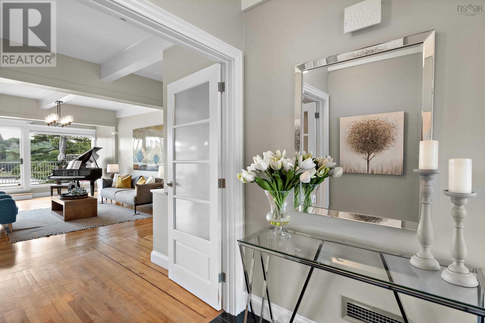 1084 Ridgewood Drive - 4