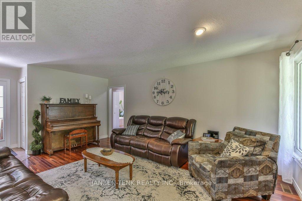 5757 CARTER ROAD - 8