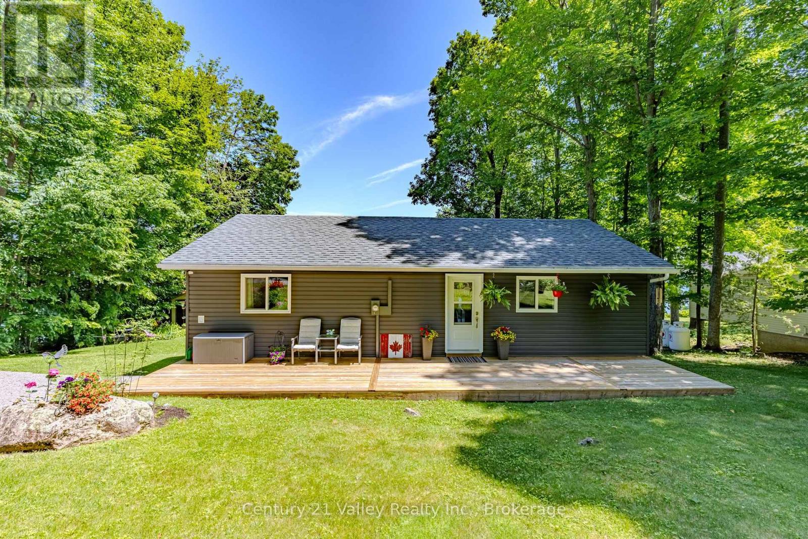 141 MULBERRY LANE - Image 11