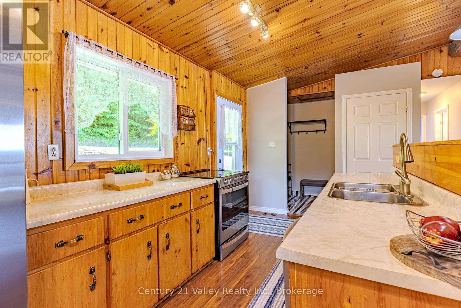 141 MULBERRY LANE - Image 15