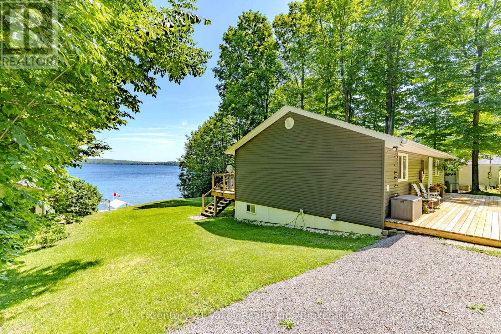 141 MULBERRY LANE - 2