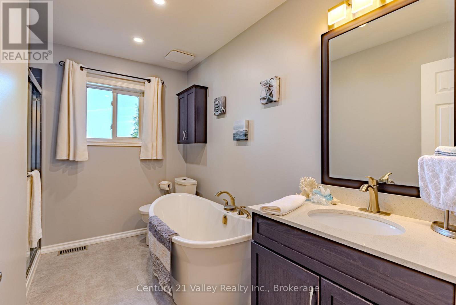 141 MULBERRY LANE - Image 22