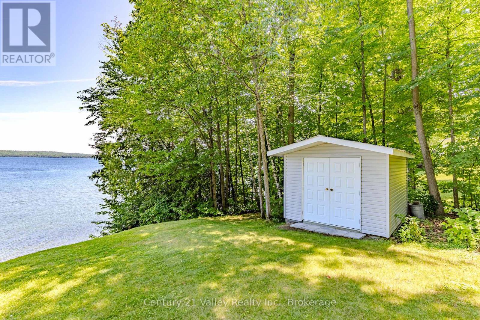 141 MULBERRY LANE - Image 34
