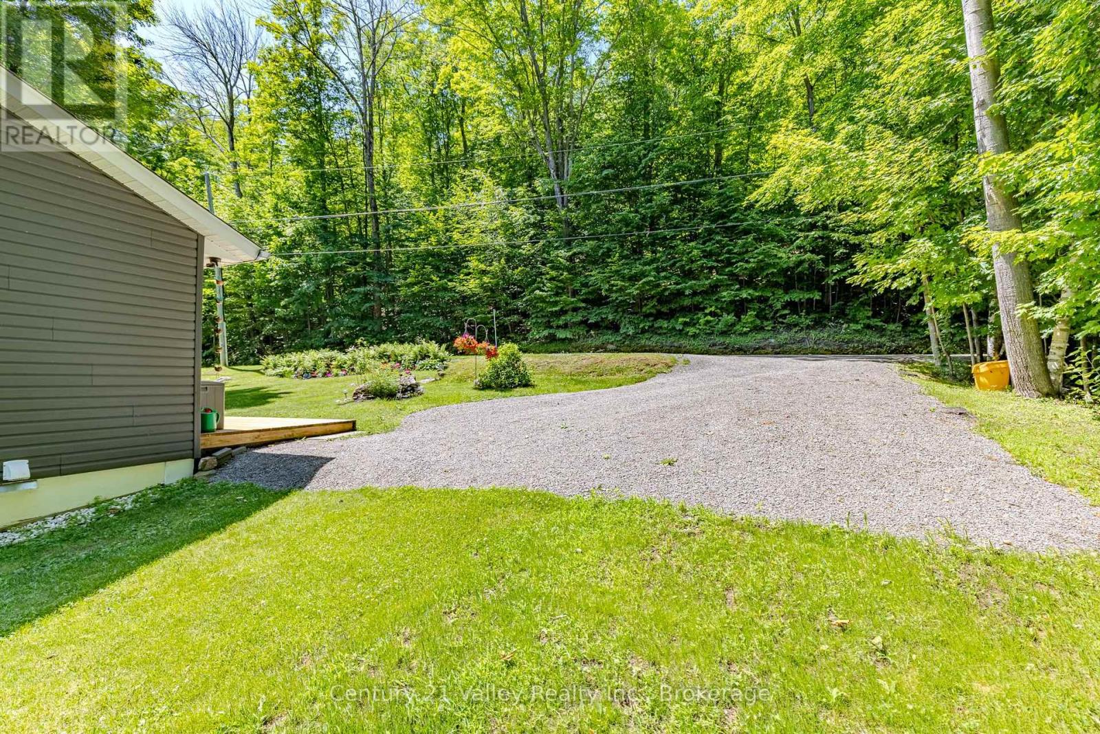 141 MULBERRY LANE - Image 37
