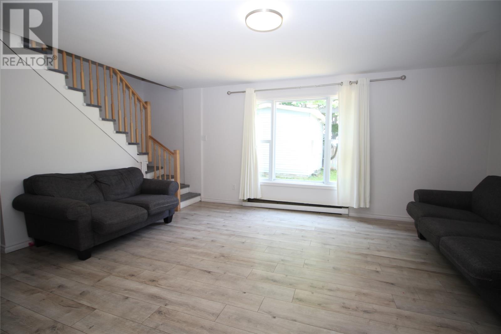 21 Suvla Street - 14