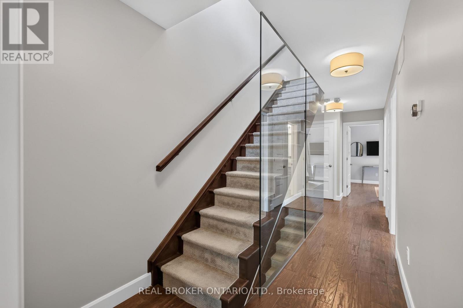 343 RIVERDALE AVENUE - 21