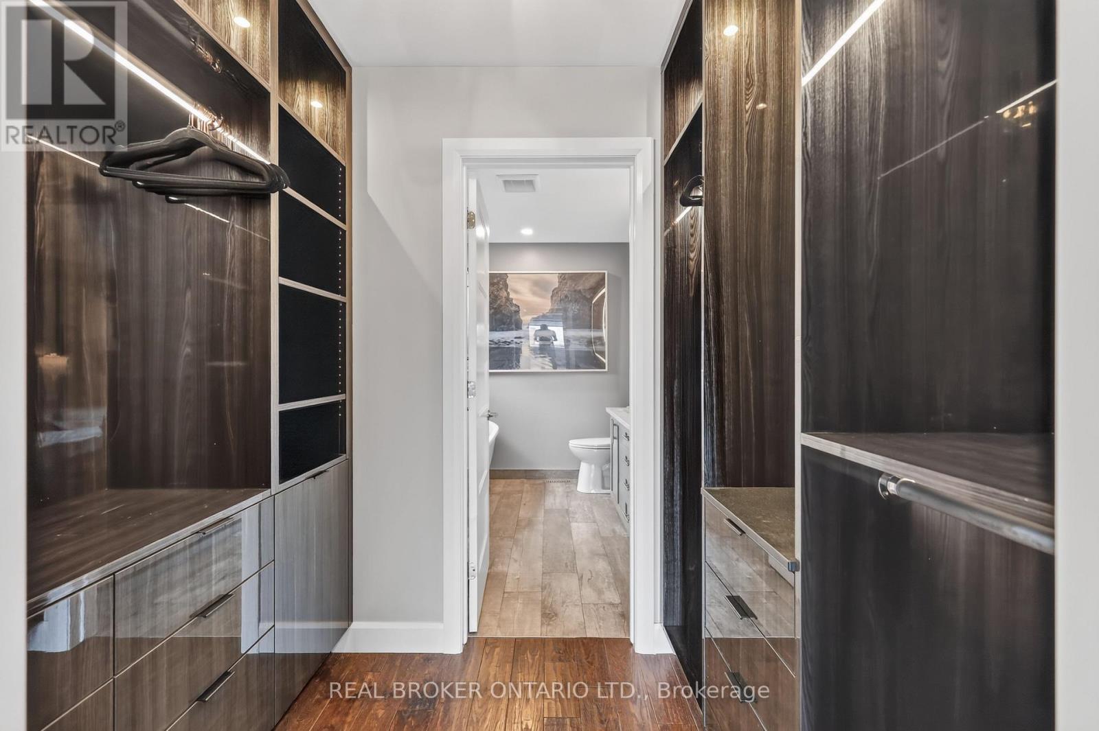 343 RIVERDALE AVENUE - 25