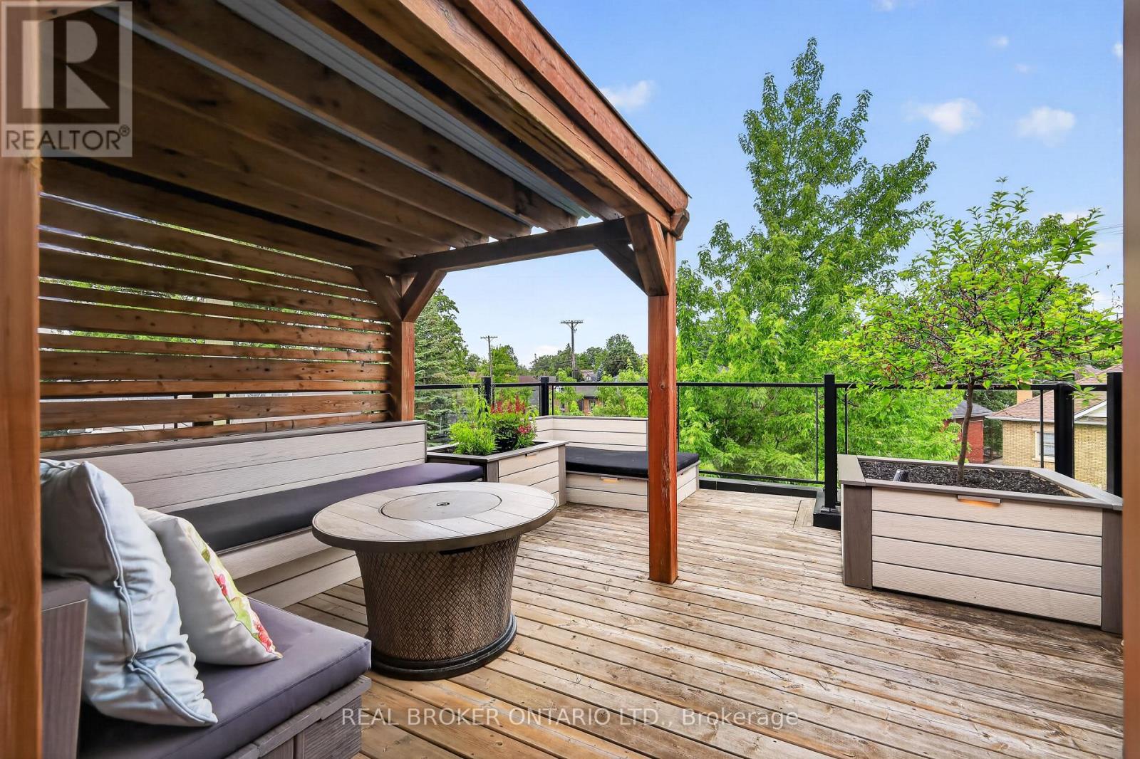 343 RIVERDALE AVENUE - 28