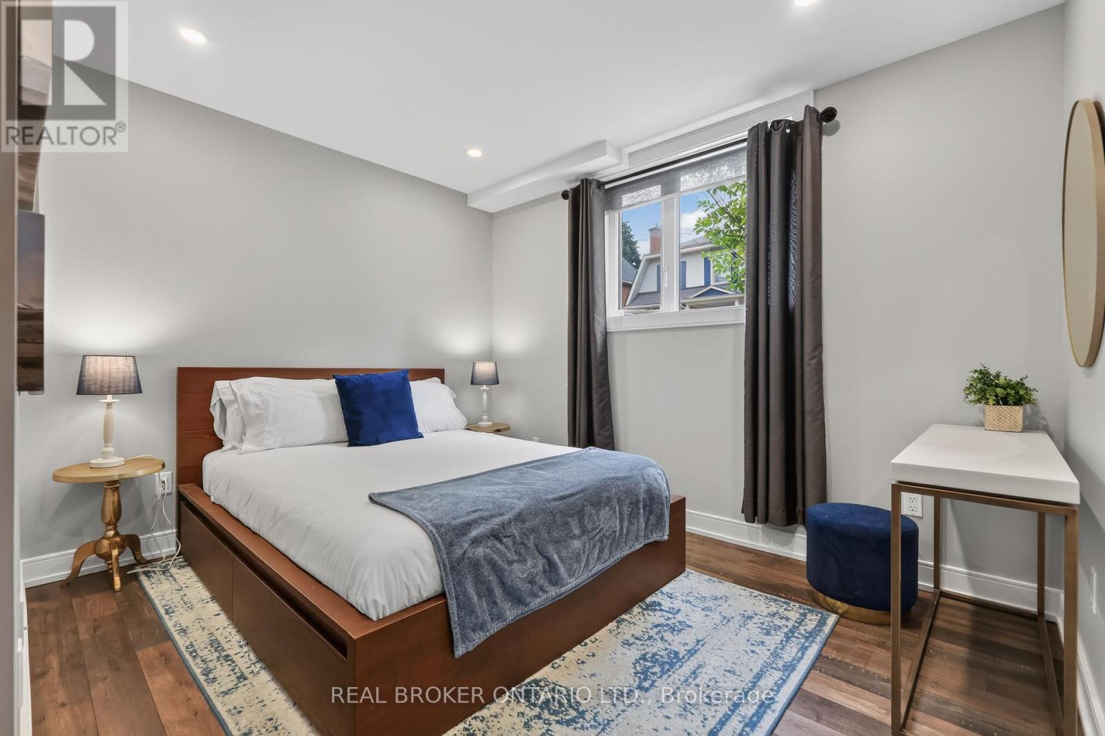 343 RIVERDALE AVENUE - 35